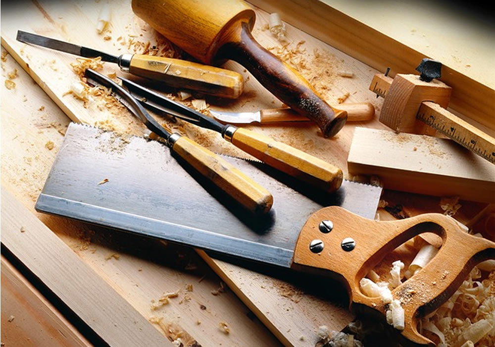 Materiales y artículos de carpintería